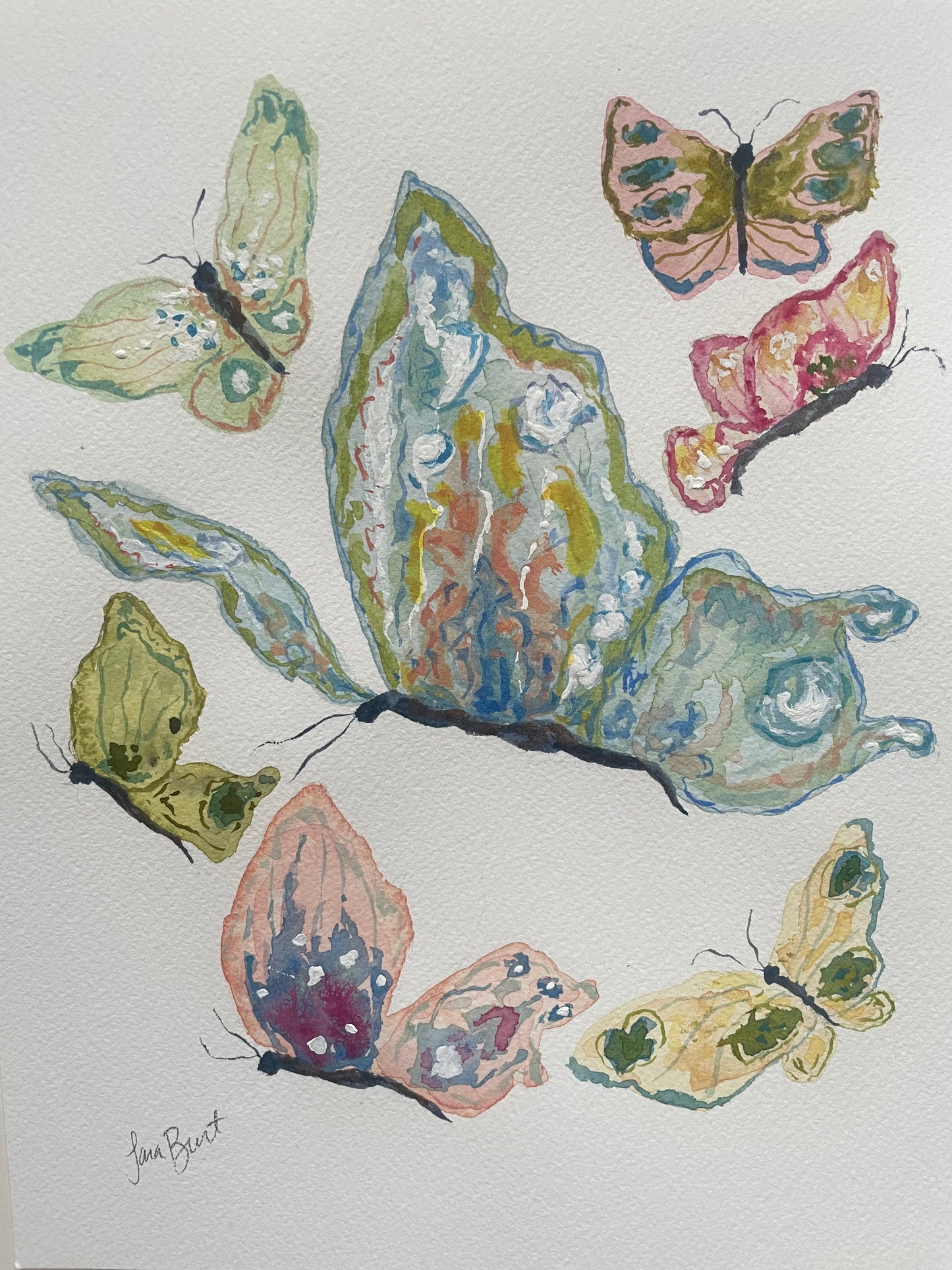 6 Little Loves Surrounding 1 Papillon