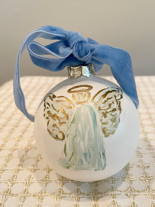 Soft Angel on Creamy White 2